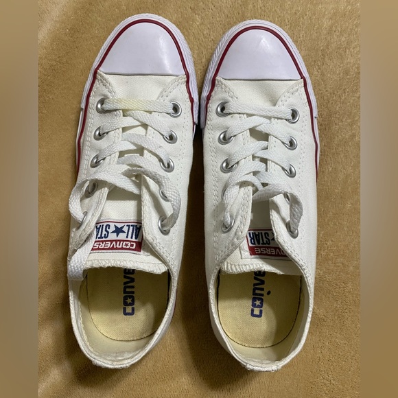 Converse All Stars Low Tops Men’s Size 5 / Women’s Size 7 - Picture 1 of 4